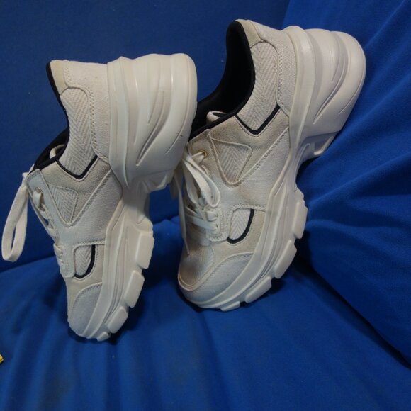 ZARA Chunky Soled Running Sneakers - Picture 3 of 5